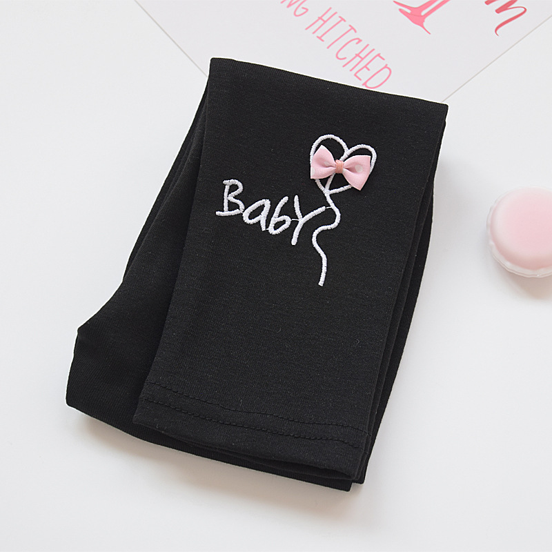 Polainas de niña primavera y otoño pantalones delgados ropa exterior para niños medianos y pequeños estilo occidental bebé primavera y verano para niños melocotón corazón flor pantalones para niños