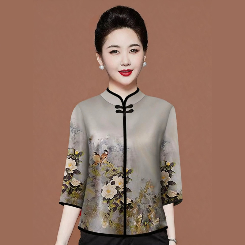 Three-Quarter Sleeve Improved Cheongsam with Traditional Chinese Style Button-Down T-Shirt for Women, Retro Print Ethnic Style Loose Slimming Top for Women