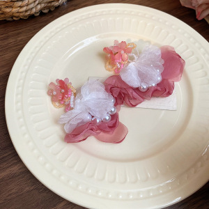 Pendientes de suministro de mercado nocturno de agujas de plata Pendientes de moda coreana en vivo Pendientes de estilo caliente Pendientes de lujo ligero Mujeres de alta gama