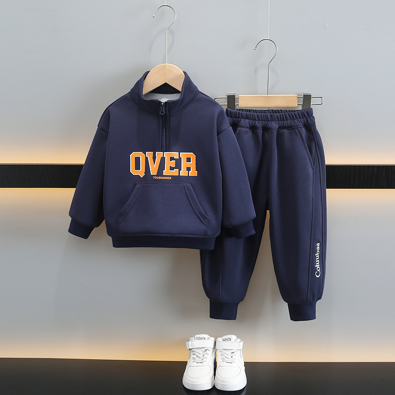 e autunno 2024 Nuovo set di due pezzi alla moda primaverile per bambini, abbigliamento sportivo per bambini alla moda_voghion.com