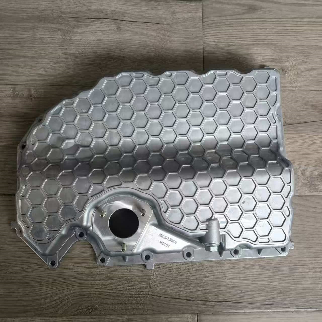 06K103600R Is Suitable for Volkswagen Audi Engine Oil Pan 06K103600Ae 06k103598g