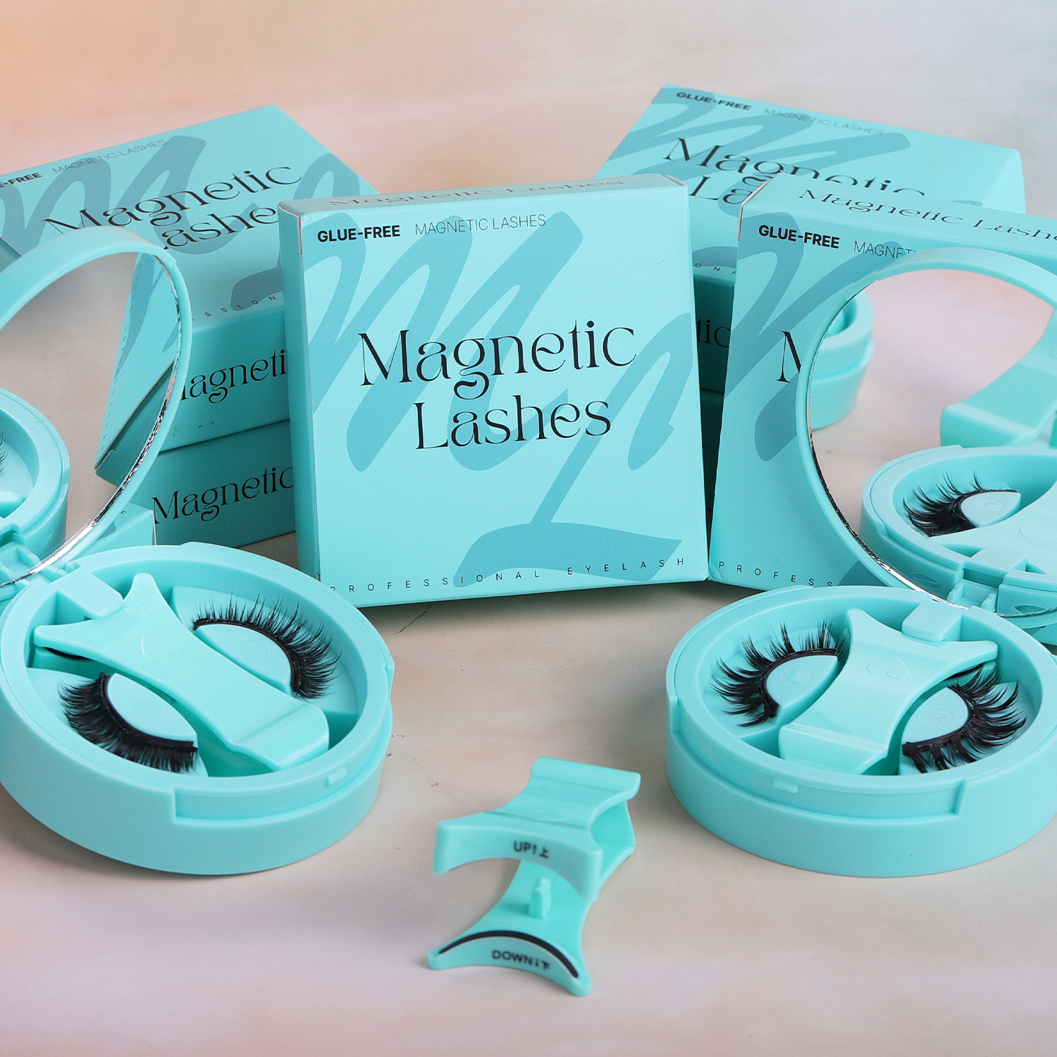 Las pestañas falsas de absorción magnética transfronterizas de la mujer natural menta verde en una caja imán duro ojos falsos pestañas de ojos
