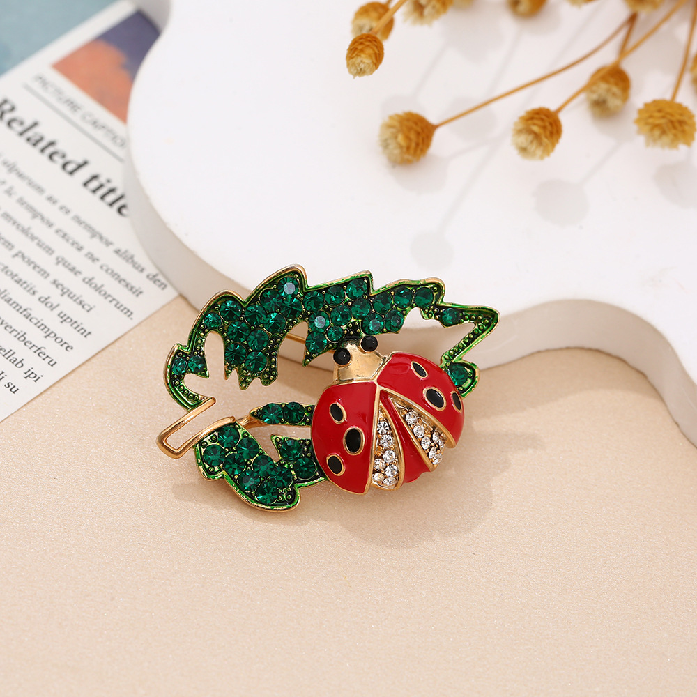 Brooches Classification Elegant Cute Pin Insect Alloy Zircon Unisex Brooches