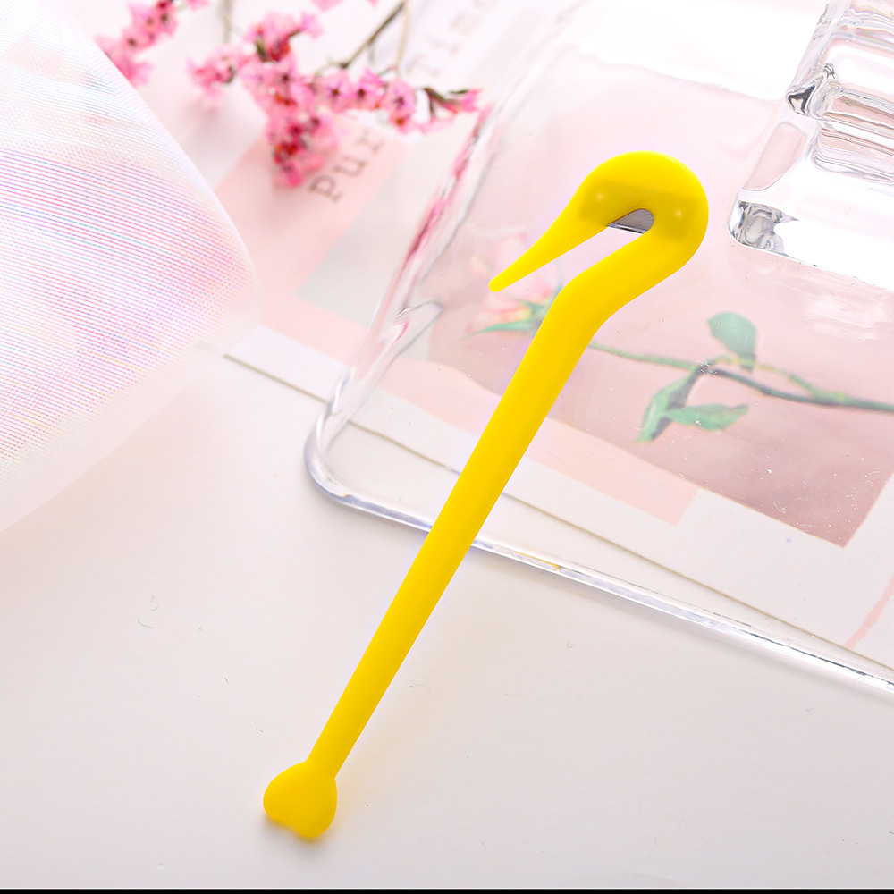 Children's Small Rubber Band Artifact Pull Hook Scissors Disposable Rubber Band Remover Knife Tool display picture 10