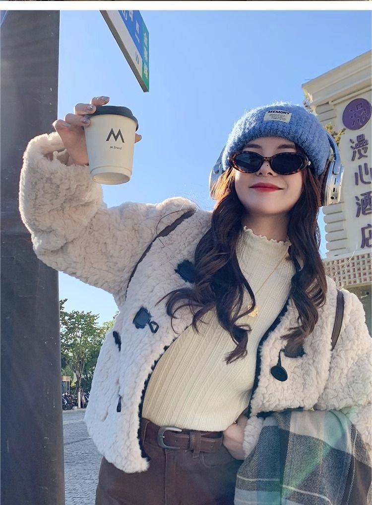 【中国直邮】 奢笛熊 早秋冬季新款时尚内搭 修身显瘦半高领打底毛衣针织衫 白色 S