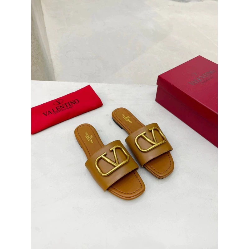Valentino, summer sandals, 23 years