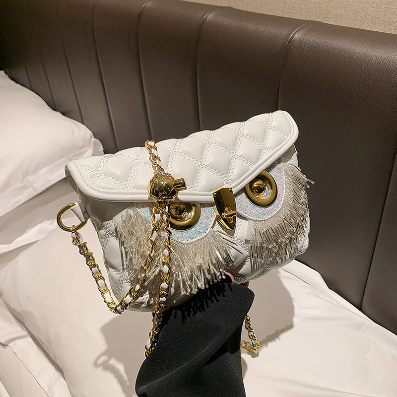 Syksyn ja talven uusi tekstuuri, raskaan teollisuuden muotoilu, trendikäs monikäyttöinen ketjulla varustettu tupsupöllö, naisten yksiolkainen olkalaukku_voghion.com