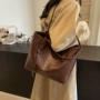 大容量新款秋冬复古托特包