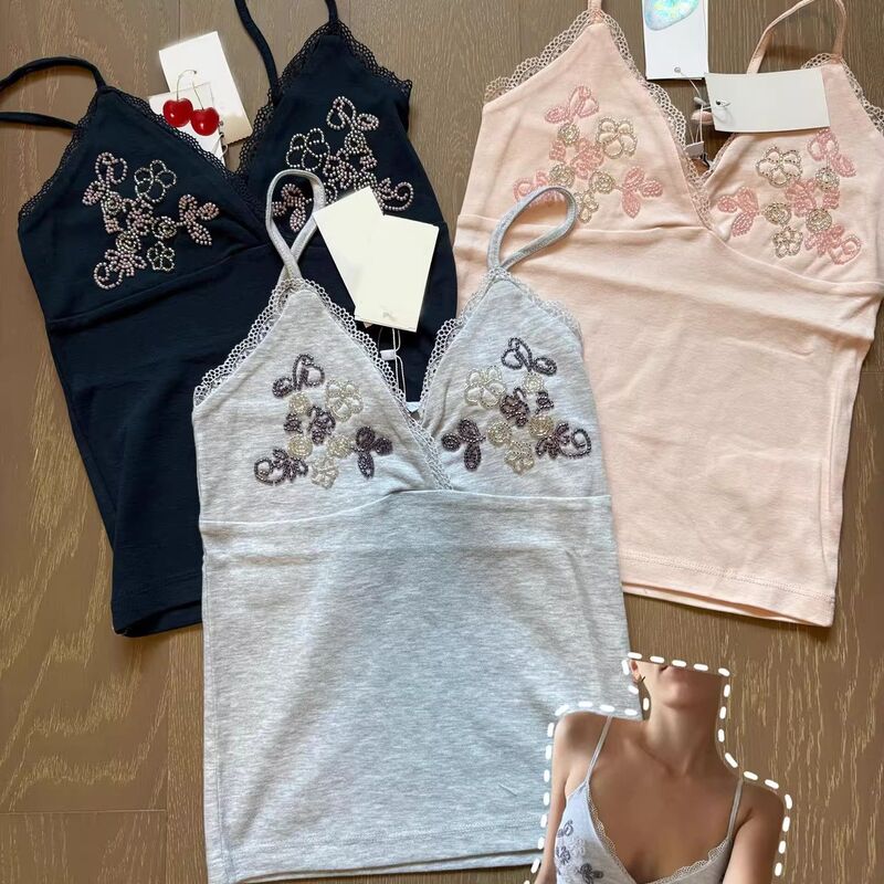 American-Style Spicy Girl Rhinestone Lace V-Neck Camisole for Women, Summer Pure Desire Style, Slim Fit, Versatile Short Top American-Style Spicy Girl Rhinestone Lace V-Neck Camisole for Women, Summer Pure Desire Style, Slim Fit, Versatile Short Top