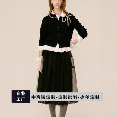 现货批发商场同款2025秋季新款黑色亮钻蝴蝶结针织女士小众上衣