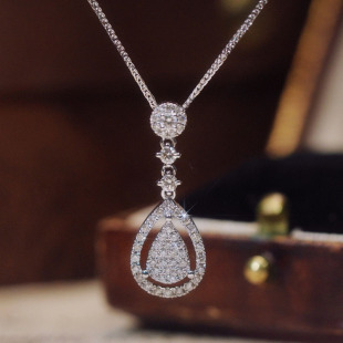 18K Gold Set Diamond Necklace Group Set Water Drop Pendant Ladder Square Diamond Full Diamond Clavicle Chain Necklace Pendant Women's Matching Certificate