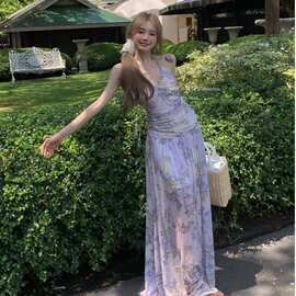 实价-褶皱碎花辣妹露背挂脖连衣裙夏季度假网纱长裙显瘦收腰a字裙