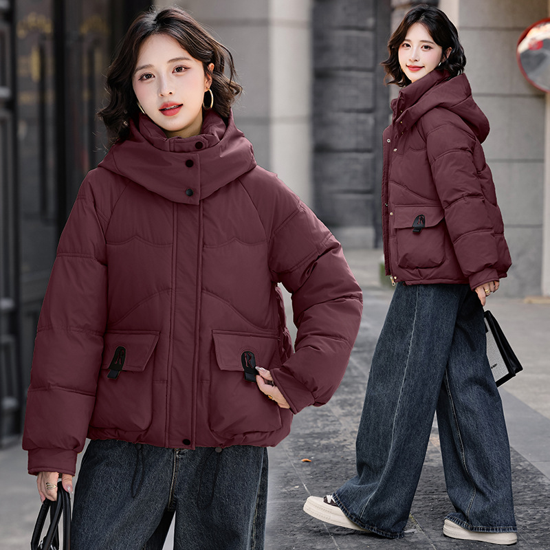 2025 nueva moda corta chaqueta de algodón de plumón de mujer sensación de diseño de chaqueta de algodón pequeño grueso y suelto image 3