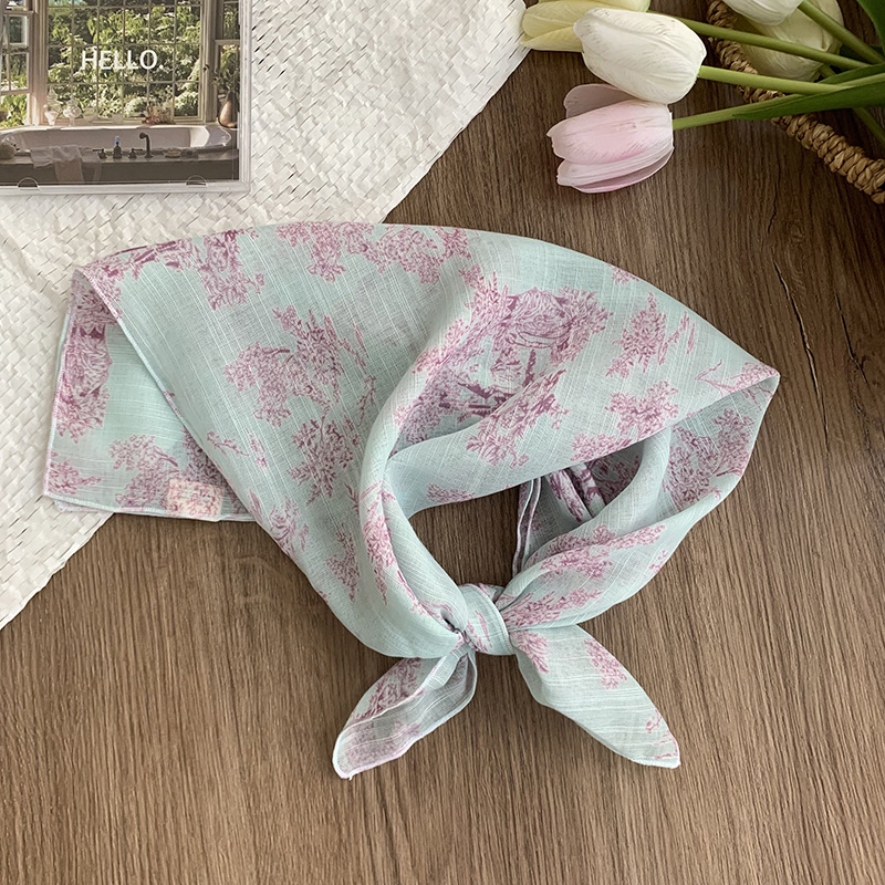 Pañuelo cuadrado pequeño, bufanda de seda, pañuelo floral de moda de verano para mujer, cinturón para el cabello de estilo pastoral, bufanda pequeña de alta calidad, accesorios para el cabello multifuncionales