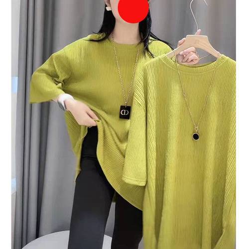 Women's T-padded Short-sleeved Shirt for Women in Summer European Large Edition Loose Casual Design Niche Qianye Wrinkled Slit Half