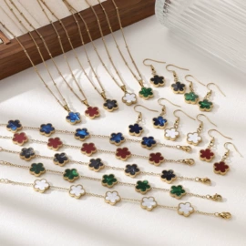 首饰套装;手绳;项链