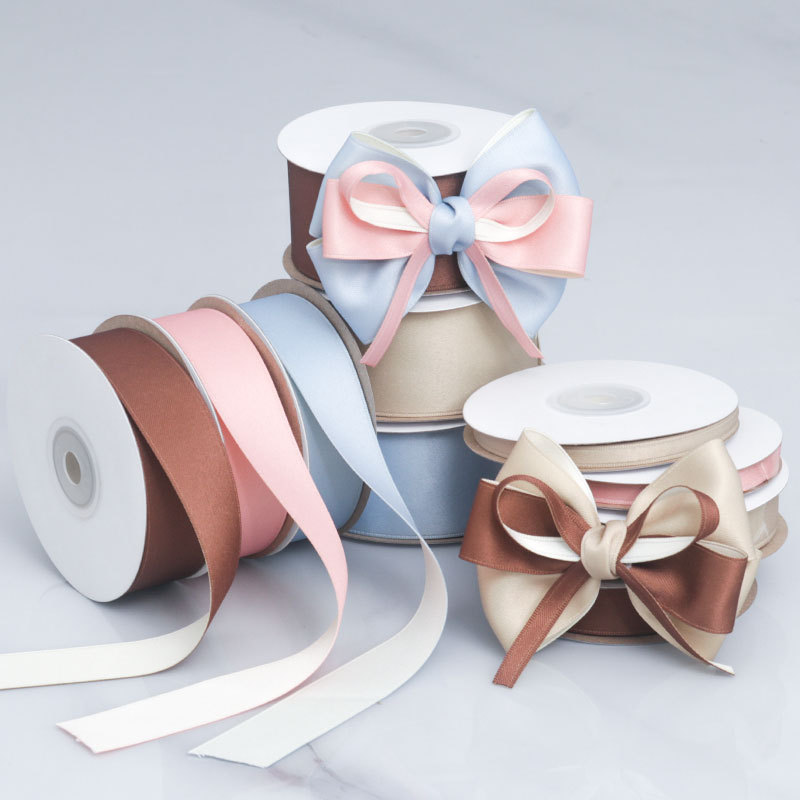 Two-color solid color headband with bow