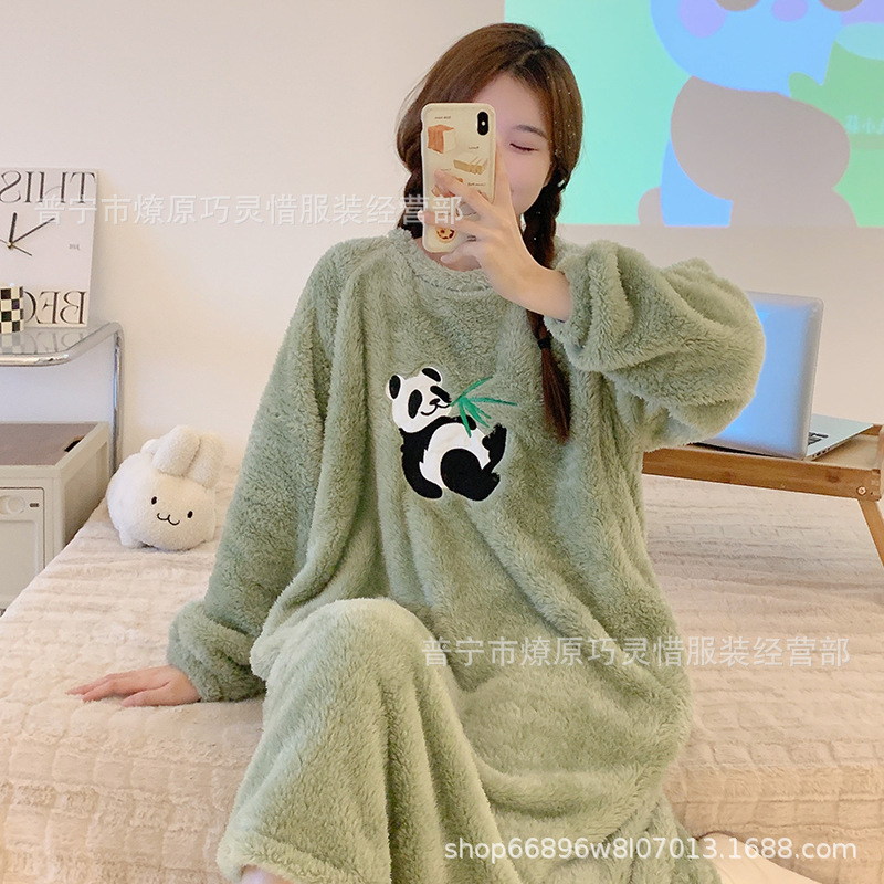 Pijamas de mujeres otoño invierno de franela lindo dibujo animado 2024 nuevo coral de lana gruesa falda cálida ropa para el hogar