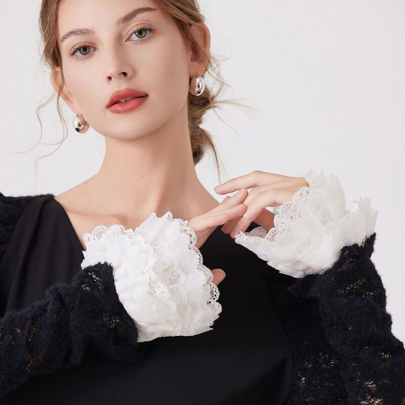 Elegant and gentle floral lace layered petal fake sleeves, sweet decorative bell sleeves for women to pair with dresses, faux cuffs Elegant and gentle floral lace layered petal fake sleeves, sweet decorative bell sleeves for women to pair with dresses, faux cuffs