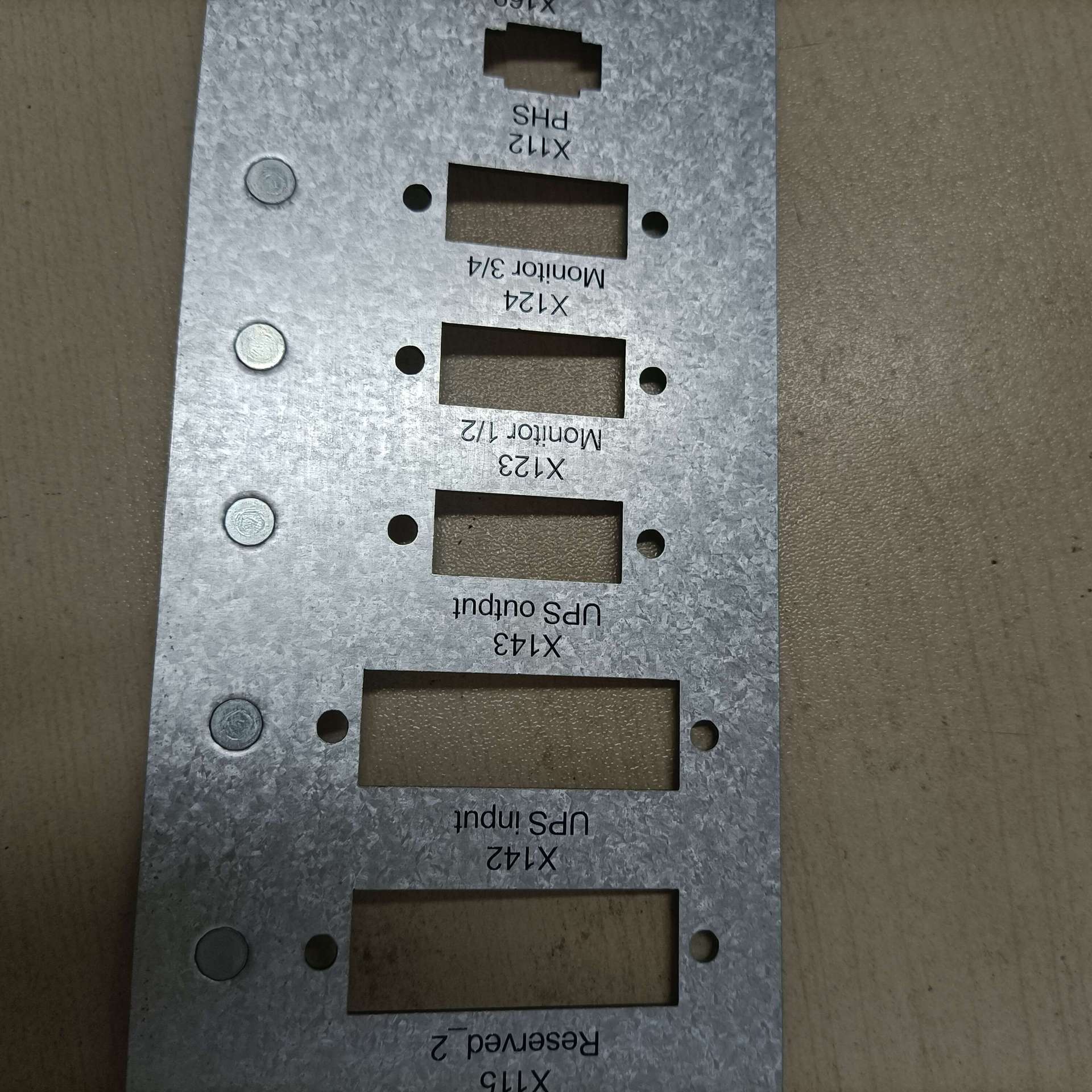 上海松江车墩印刷金属机箱外壳移印丝印滚印厂