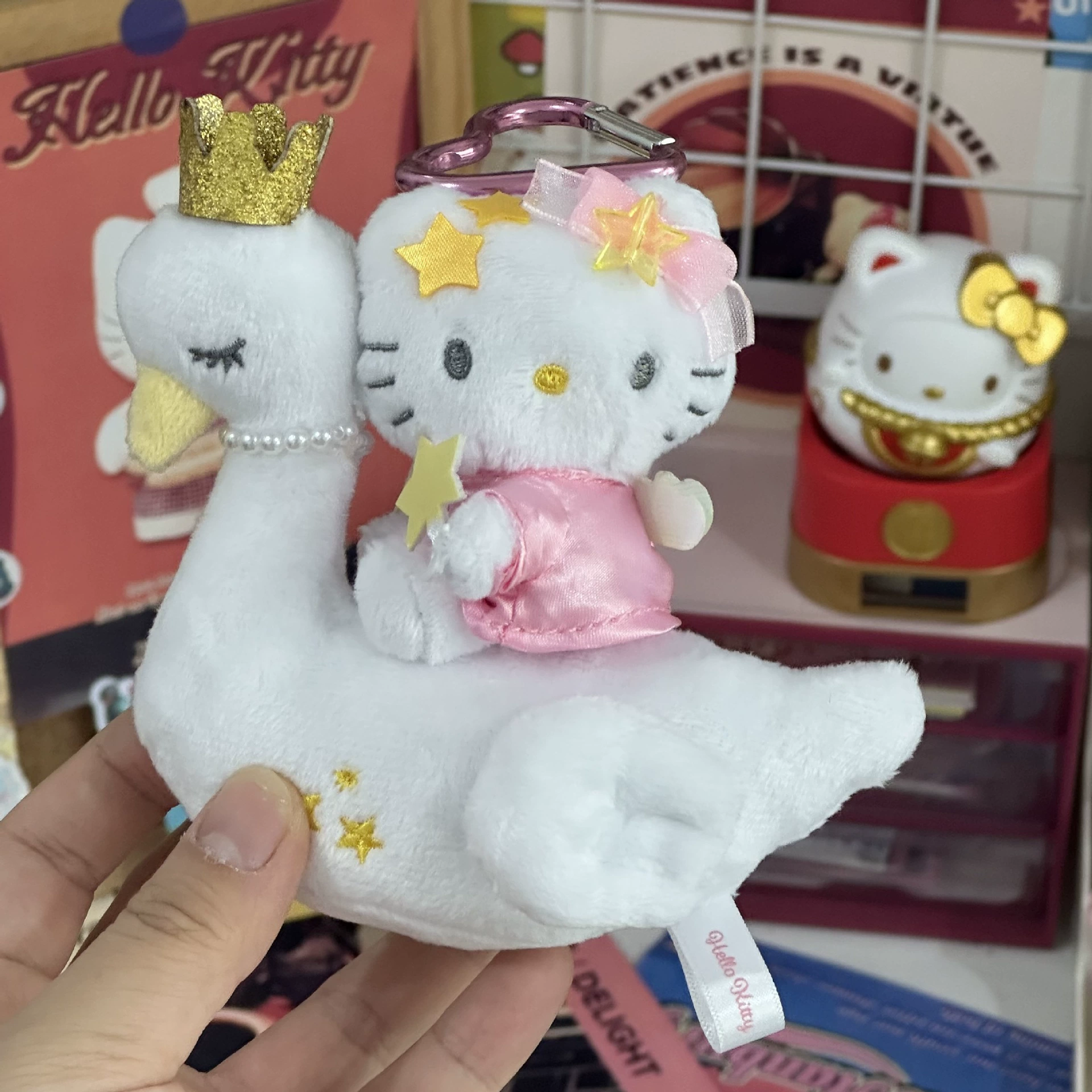 Плюшевый брелок-подвеска Hello Kitty, милый кукольный брелок для сумки, 11 см, легкий и прочный