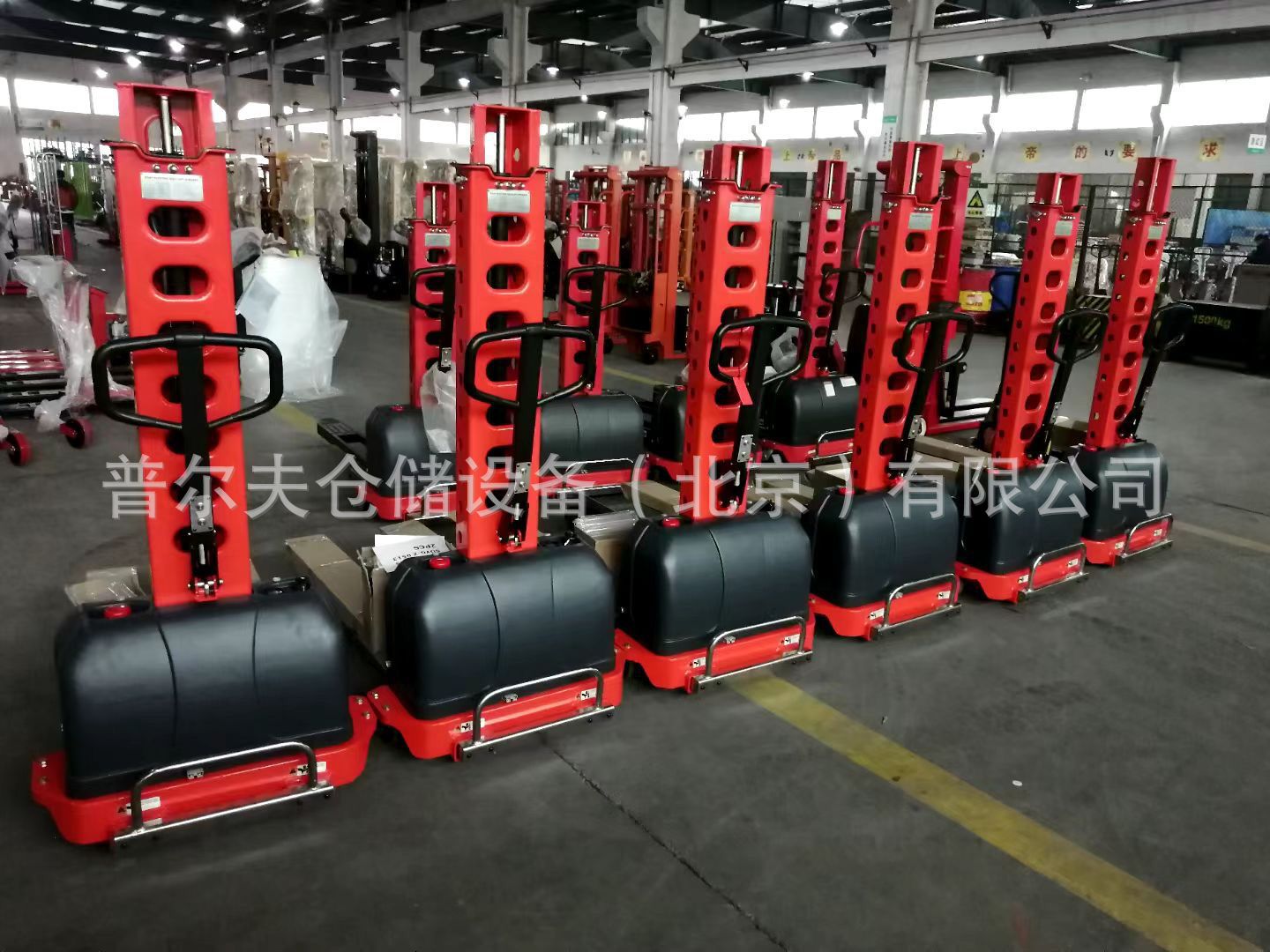 自体登高车半电动自提升堆高车便携式自装卸叉车随货车灵活升降