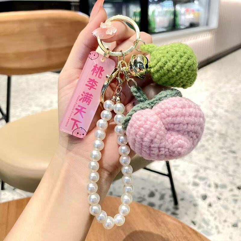 Handmade Teacher's Day Gift: Yarn Keychain and Bag Pendant with the Message "桃李满天下" (a Symbol of Success and Influence), Suitable for Teachers at the Start of the School Year Handmade Teacher's Day Gift: Yarn Keychain and Bag Pendant with the Message "桃李满天下" (a Symbol of Success and Influence), Suitable for Teachers at the Start of the School Year