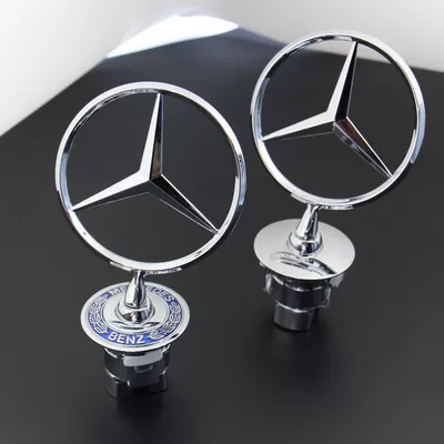 Mercedes-Benz E300L engine hood Car logo