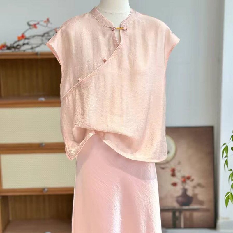 New Chinese-Style Pink Rayon Sleeveless Shirt for Women, Summer Commute Wear, Flutter-Sleeve National Style Button-Up Top, Breathable Thin Blouse New Chinese-Style Pink Rayon Sleeveless Shirt for Women, Summer Commute Wear, Flutter-Sleeve National Style Button-Up Top, Breathable Thin Blouse