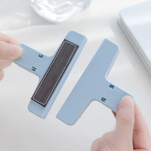 Ins style plastic magnetic wallet clip, simple and convenient office folder, long tail bill clip, magnetic clip wholesale
