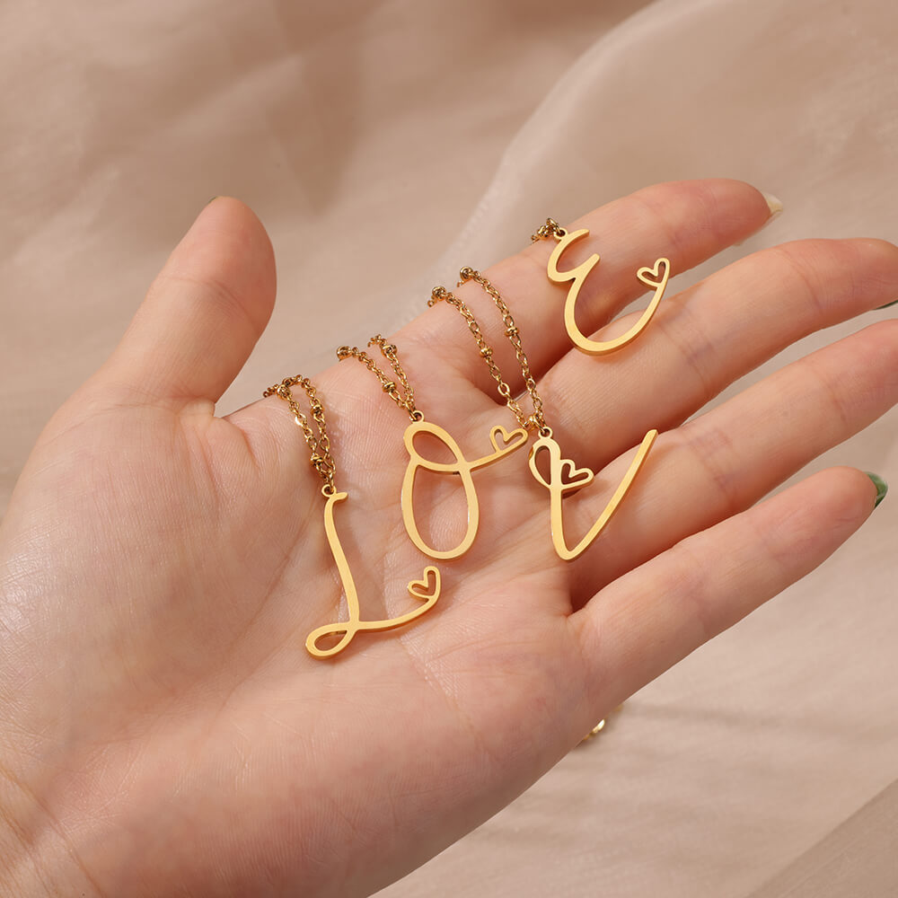 8g Weight 0.03µm-0.05µm Gold Plating Thickness PVD Coated Gold Plating Process Real Gold Plated Plating Material 304 Stainless Steel Pendant Material Pendant Necklace Classification 304 Stainless Steel Chain Material cable chain Chain Type 1 Piece Quantity Holiday, Daily Occasion 304 Stainless Steel Material Letter, Heart Shape Pattern Unisex Gender IG Style, Sweet Style Waterproof Non Tarnish, Plating, Hollow Out Craft PVD Coated Real Gold Plated Letter Heart Shape 304 Stainless Steel IG Style Sweet Waterproof Non Tarnish 304 Stainless Steel Pendant Necklace 1