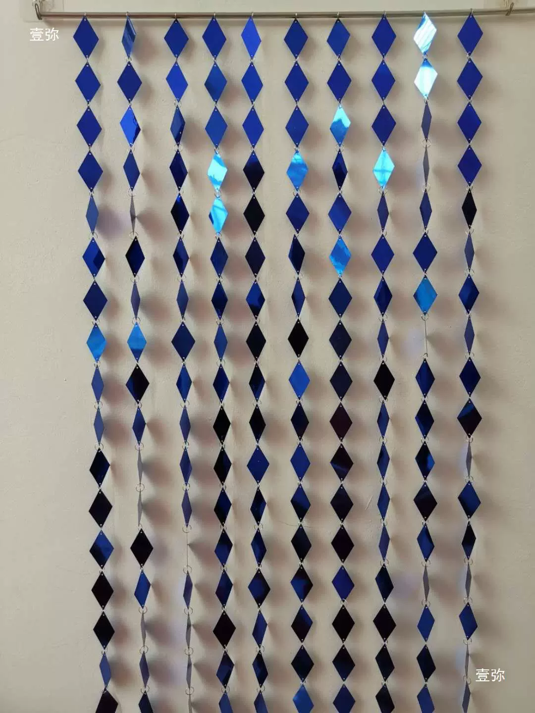 Золотые и серебряные ногтевые Sequins?