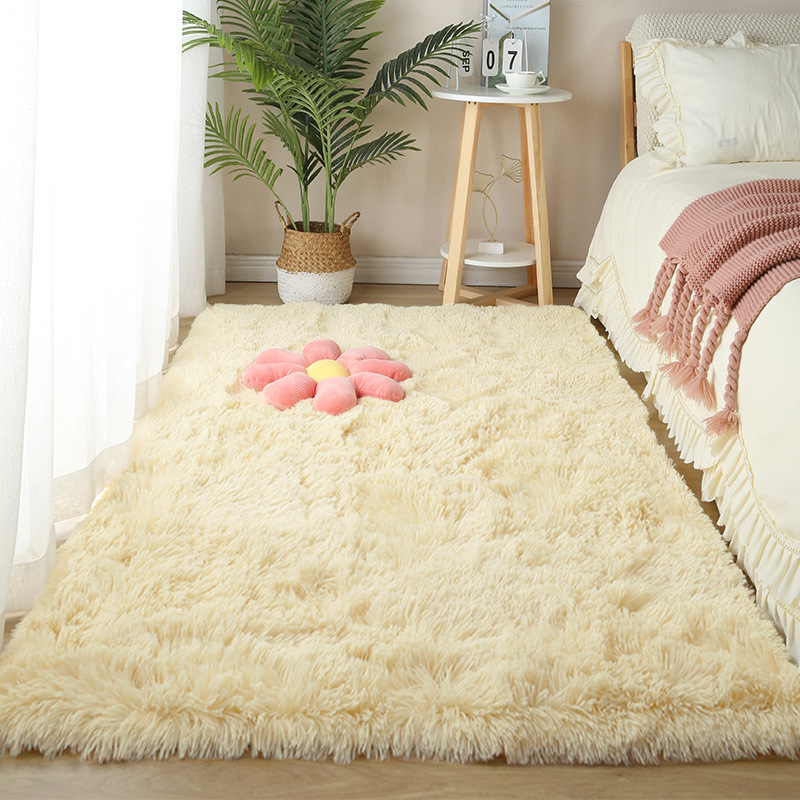 Alfombra mullida para dormitorio – tapete largo junto a la cama o sala, felpa suave, estilo acogedor