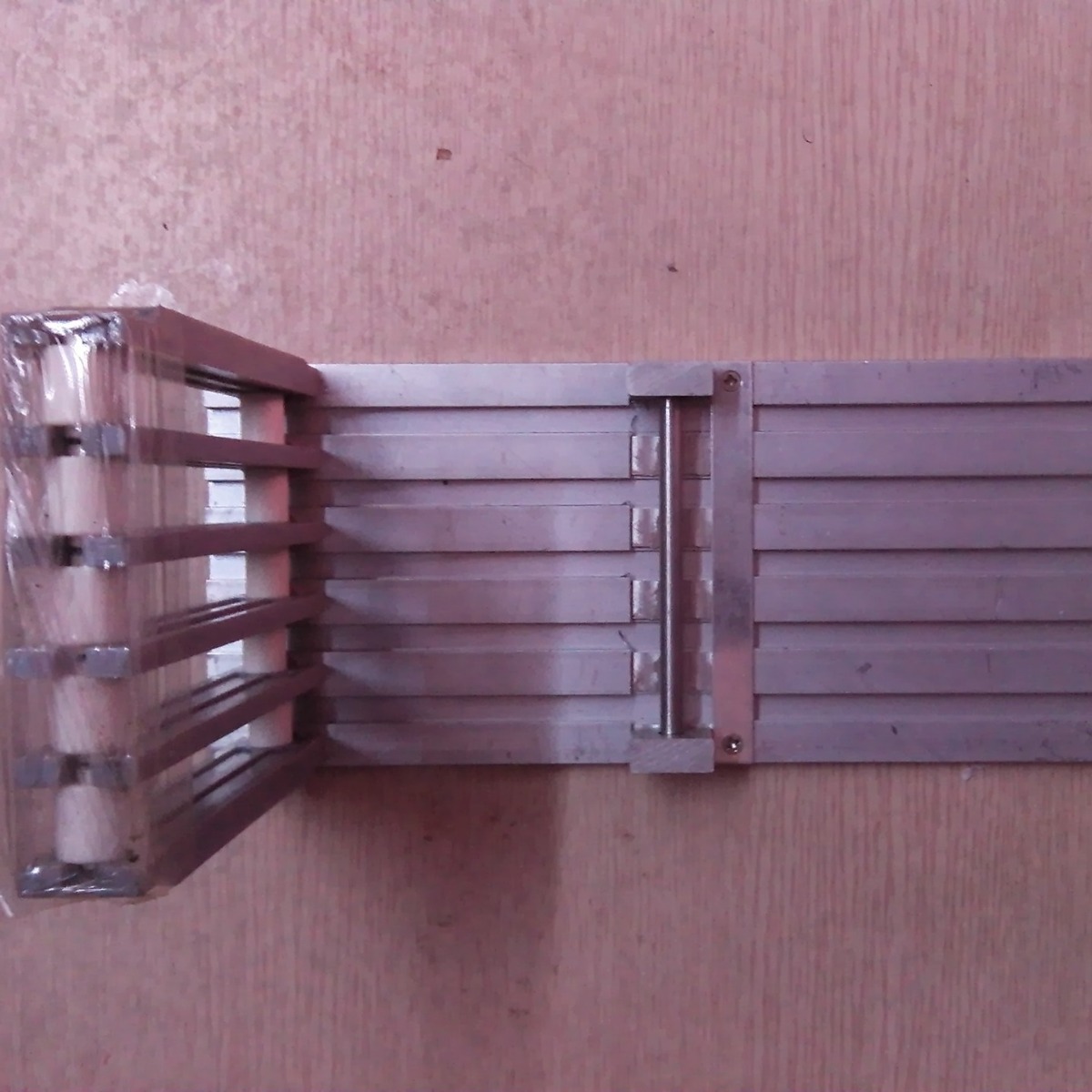 SMT贴片手工电子元器件 灯珠喂料机输送机喂料架