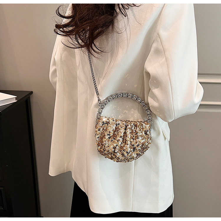 Women's Medium Pu Leather Sequins Elegant Zipper Cloud Shape Bag display picture 17