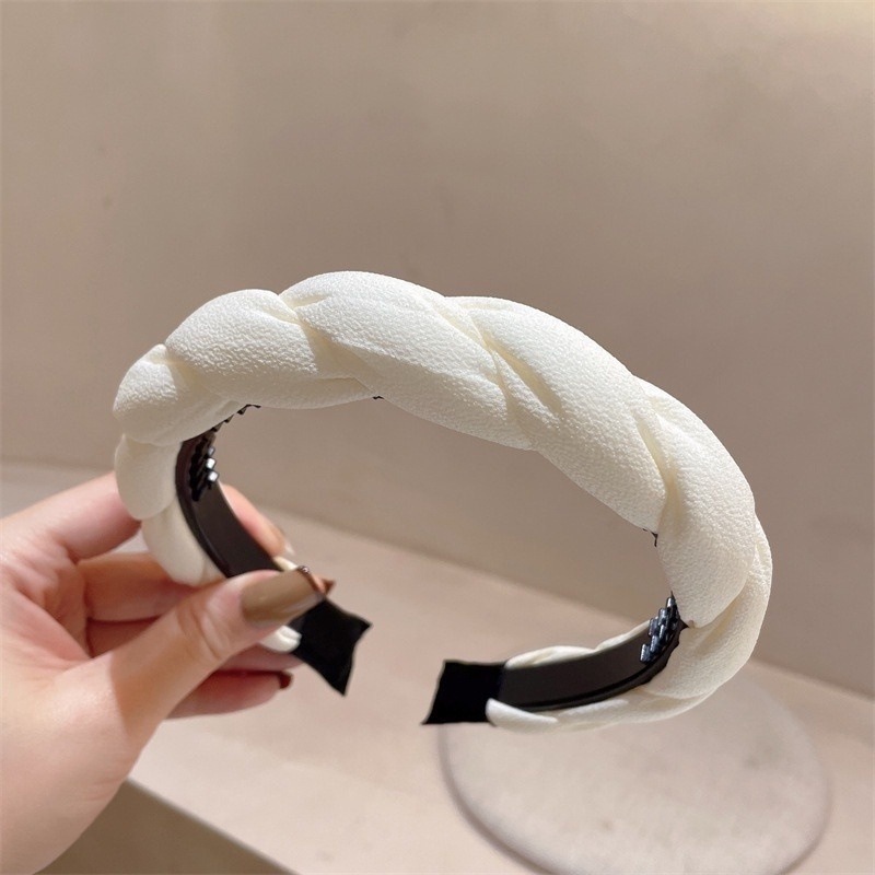 Brazo de cabello negro plegado para mujeres retro francés alto cráneo de borde ancho brazo de cabello de compresión para el cabello Bundle para el cabello fuera de la guarnición universal image 129