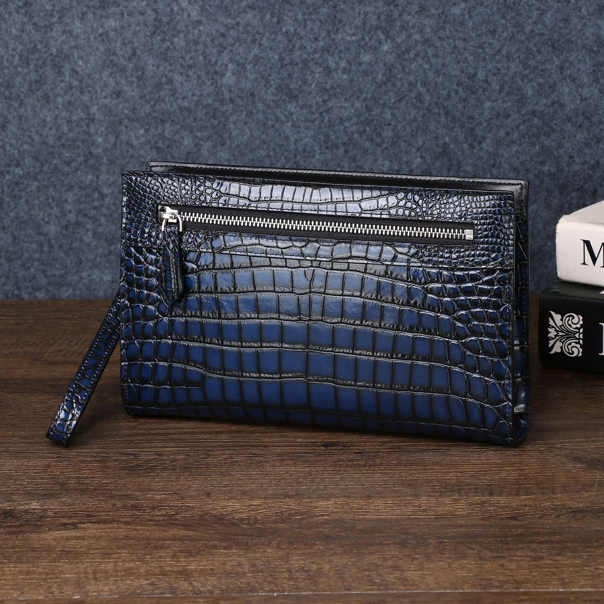 Túi clutch nam da vân cá sấu cầm tay tài liệu dung tích lớn đa năng chi tiết 3