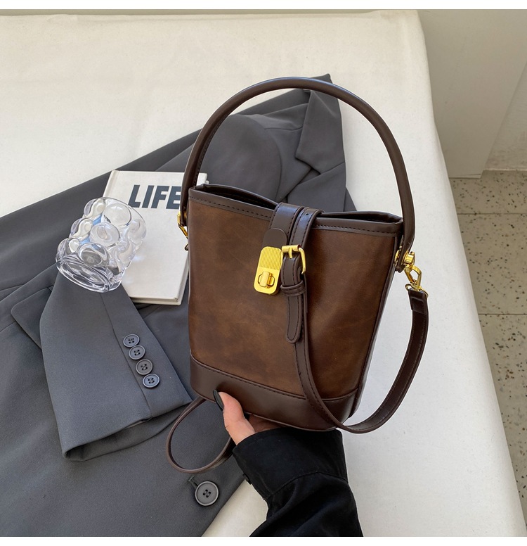 New Women's Bag Maillard Handheld Bag Women's Retro Contrast Color Bucket Bag Small and Versatile One Shoulder Crossbody Bag_voghion.com