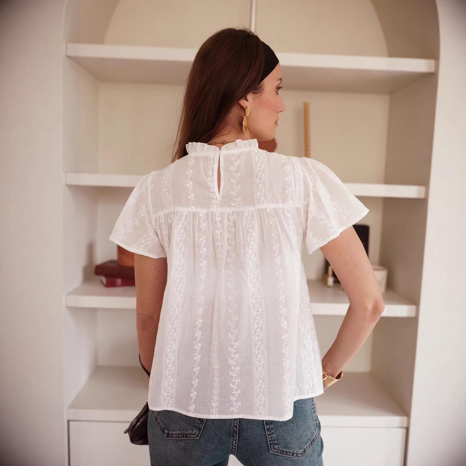 Transfronterizos Europa y América ropa de mujer de verano cuello de encaje hueco de manga corta Jacquard francés elegante camiseta de moda de cuello de encaje image 5