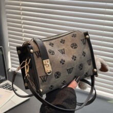 ����Ů��2025�¿�С���OӋ��ĸӡ���μ���W�t�r�г�б��AͲŮ��