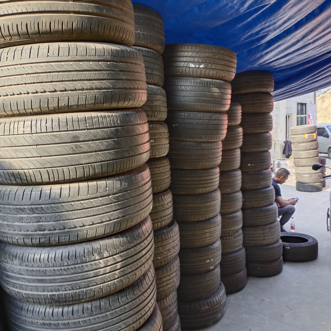 上海二手轮胎批发市场 吴培伟