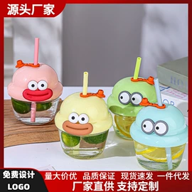 玻璃杯;油壶;吸管