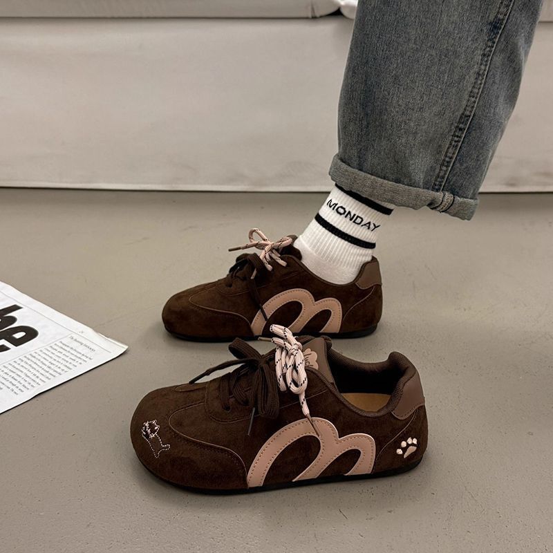 Women's Shoes with Soft Soles That Are Comfortable, 2026 Spring and Autumn New Cute Embroidered Versatile Fashion Casual Thin-Soled German Training Shoes Women's Shoes with Soft Soles That Are Comfortable, 2026 Spring and Autumn New Cute Embroidered Versatile Fashion Casual Thin-Soled German Training Shoes