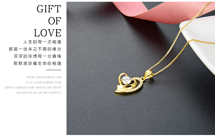 Fashion S925 Silver Zircon Necklace Clavicle Chain Heart Pendant Wholesale display picture 2