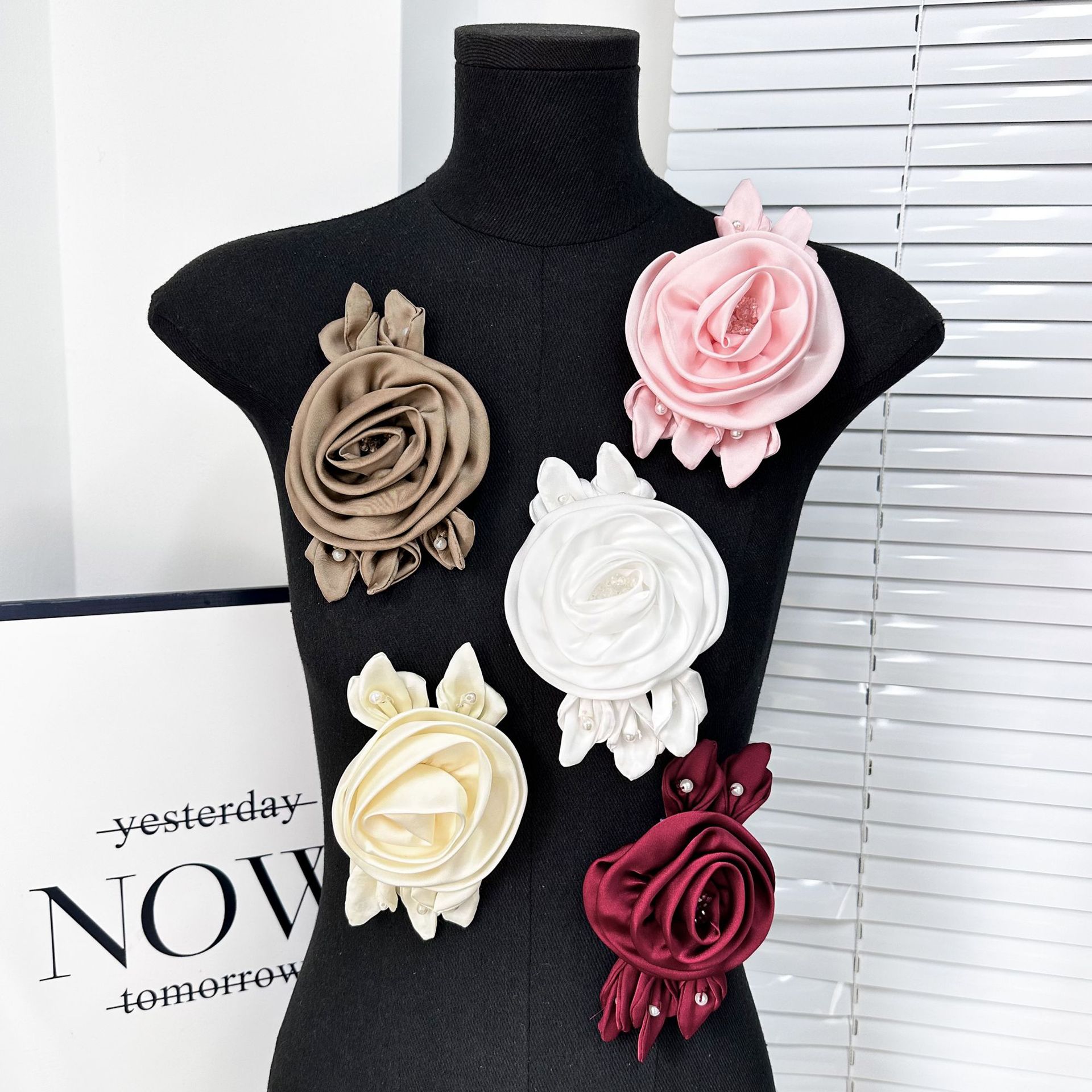 Nuevo tejido rosa ropa de vestir vestido de ropa infantil decoración anillo de cabello accesorios abrazadera de cabello