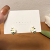 Design fresh white brand cute earrings, flowered, simple and elegant design