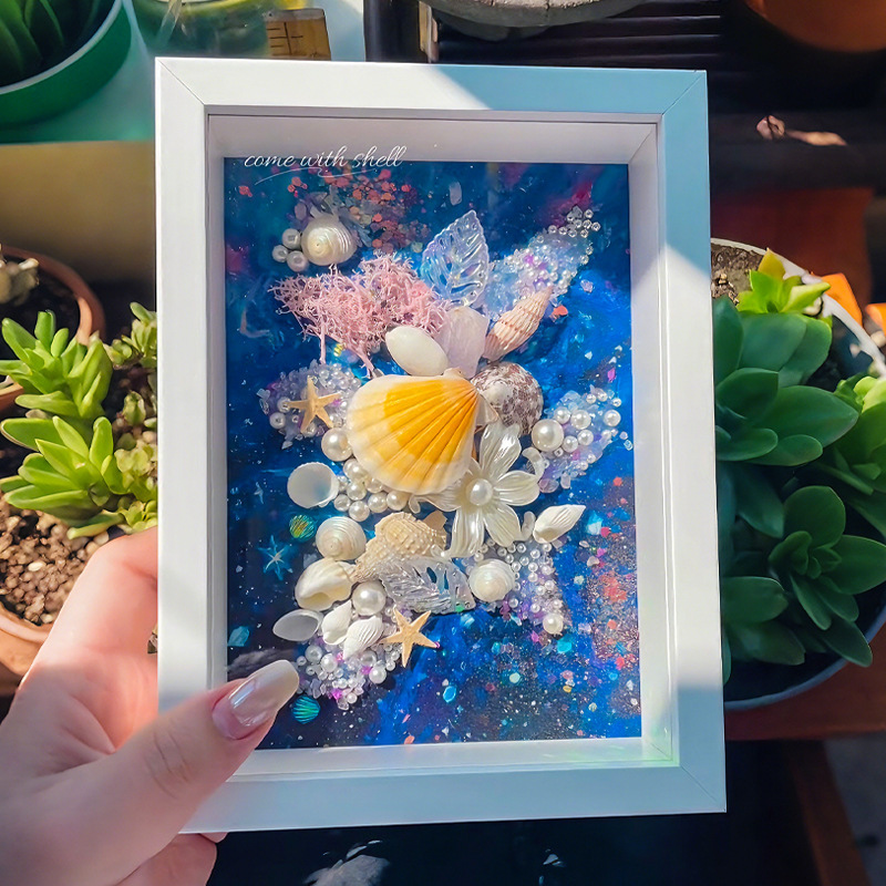 Natural shell and conch photo frame decorative painting, decorative ornaments, seaside shell and conch souvenirs, popular cultural and creative products wholesale Natural shell and conch photo frame decorative painting, decorative ornaments, seaside shell and conch souvenirs, popular cultural and creative products wholesale