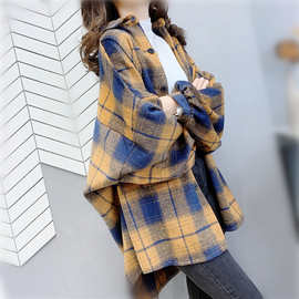 时尚格子长袖衬衫女秋冬韩国复古中长款衬衣宽松百搭加厚毛呢外套