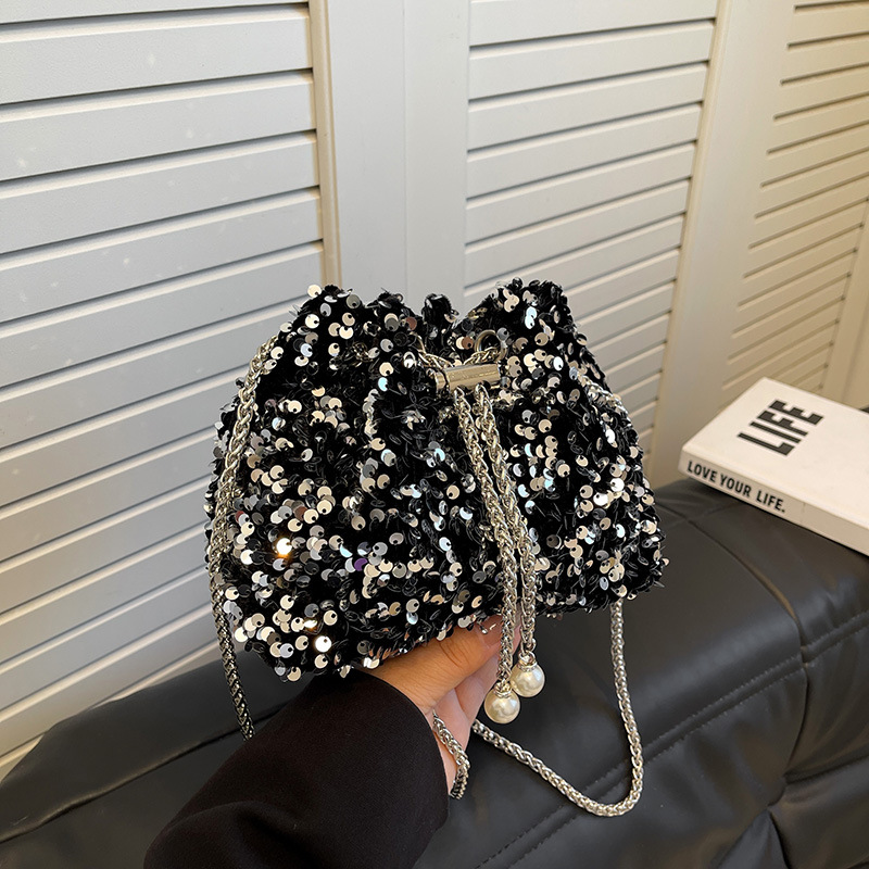 Bolso de moda personalizado con sequillas para mujeres 2024 nuevo estilo coreano bolso de cubo bolso de hombro de estilo estilo extranjero bolso de moda