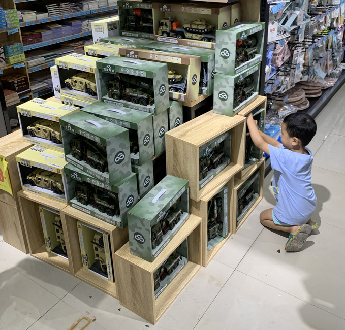 钢木货架，产品展示架